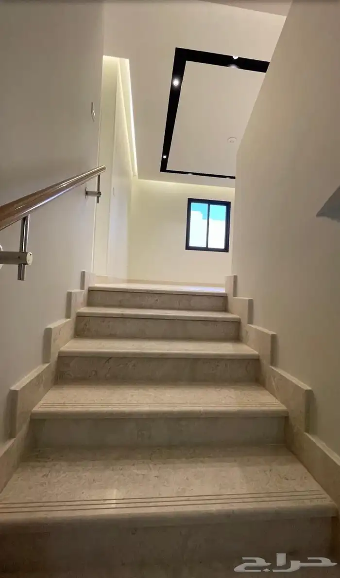 فيلا للبيع بطراز سلماني 49