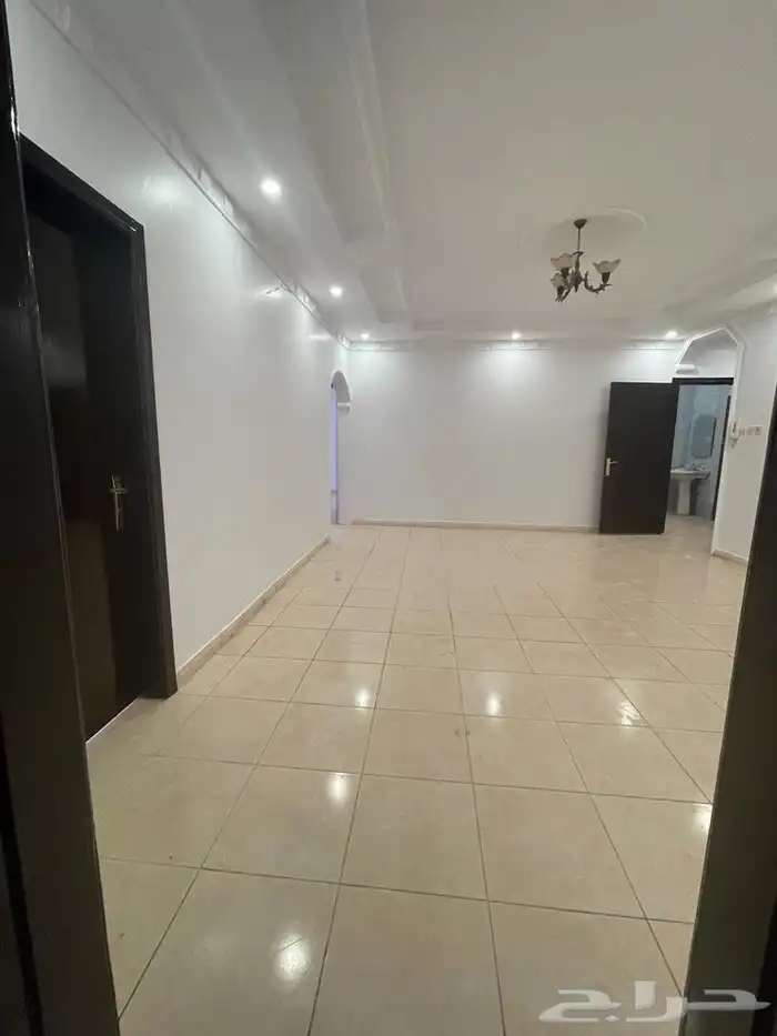 شقة للإيجار حي القادسية 1