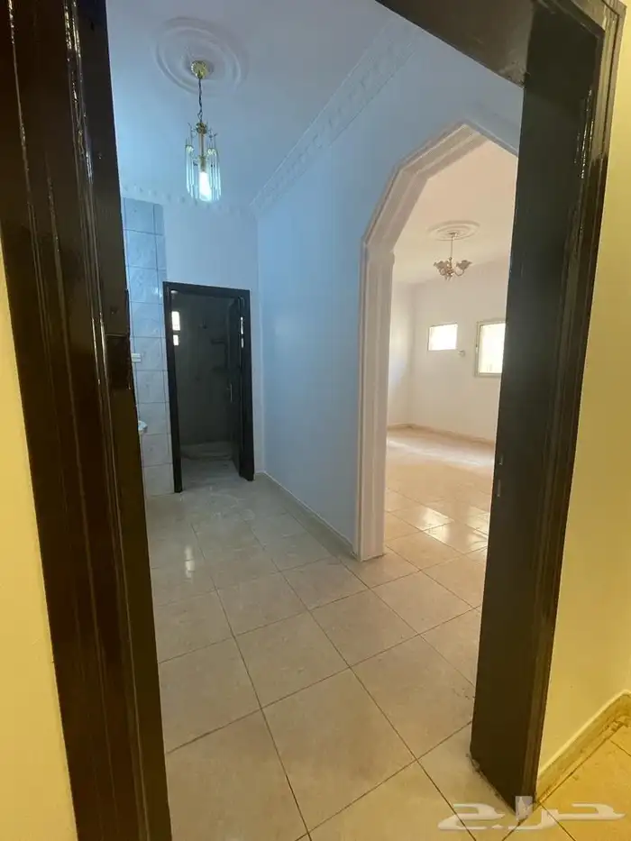 شقة للإيجار حي القادسية 2