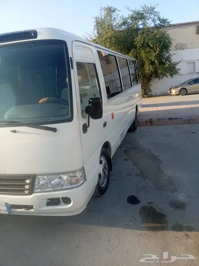 ايجار باص كوستر30راكب مع سواق مشوار شركه مصنع فندق مطار مطعم 6