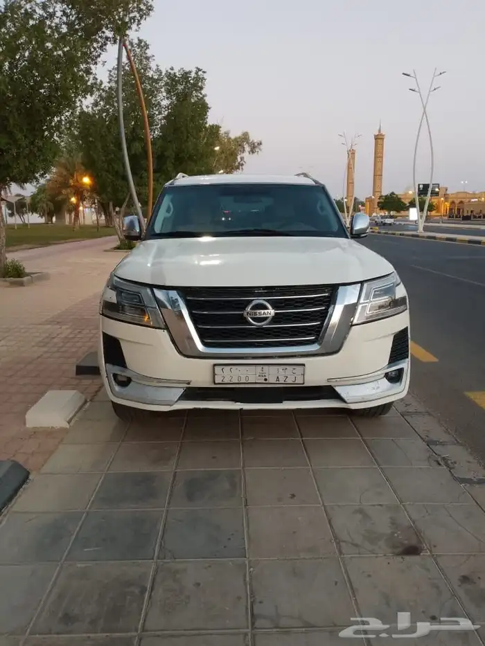 للبيع باترول 2010 0