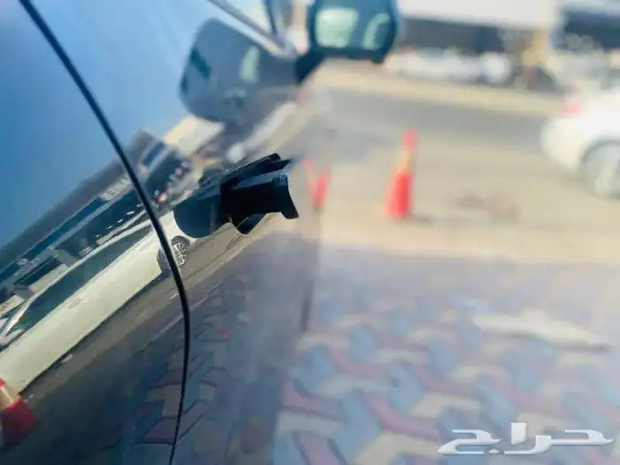 فورد تورس تيتانيوم واستلم بعد يومين كاش واستمها في ساعه 7