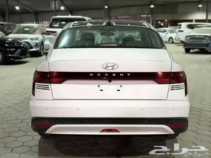 هيونداي اكسنت فليت موديل 2025 عروض الكاش والتمويل 10