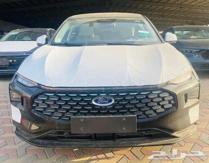 فورد تورس تيتانيوم واستلم بعد يومين كاش واستمها في ساعه 0