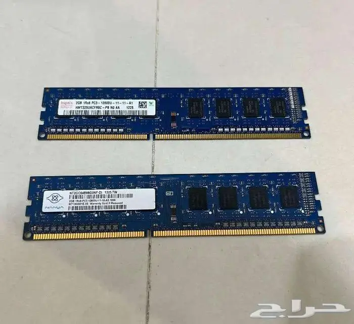 للبيع اغراض كمبيوتر مكتبي 3