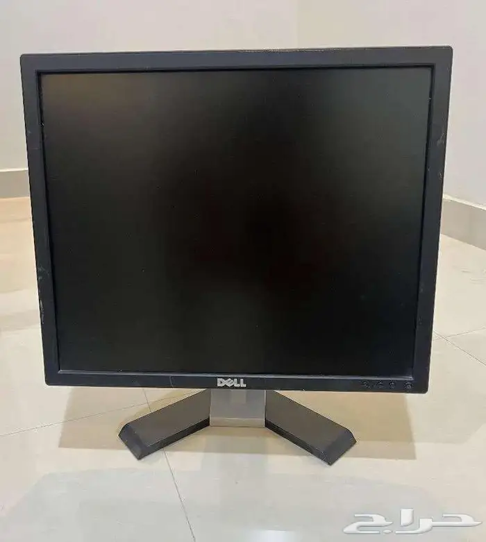 للبيع اغراض كمبيوتر مكتبي 0