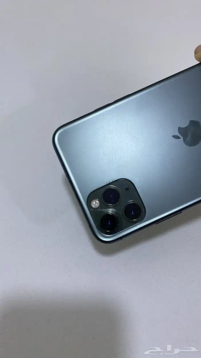 ايفون 11 بروماكس للبيع 2