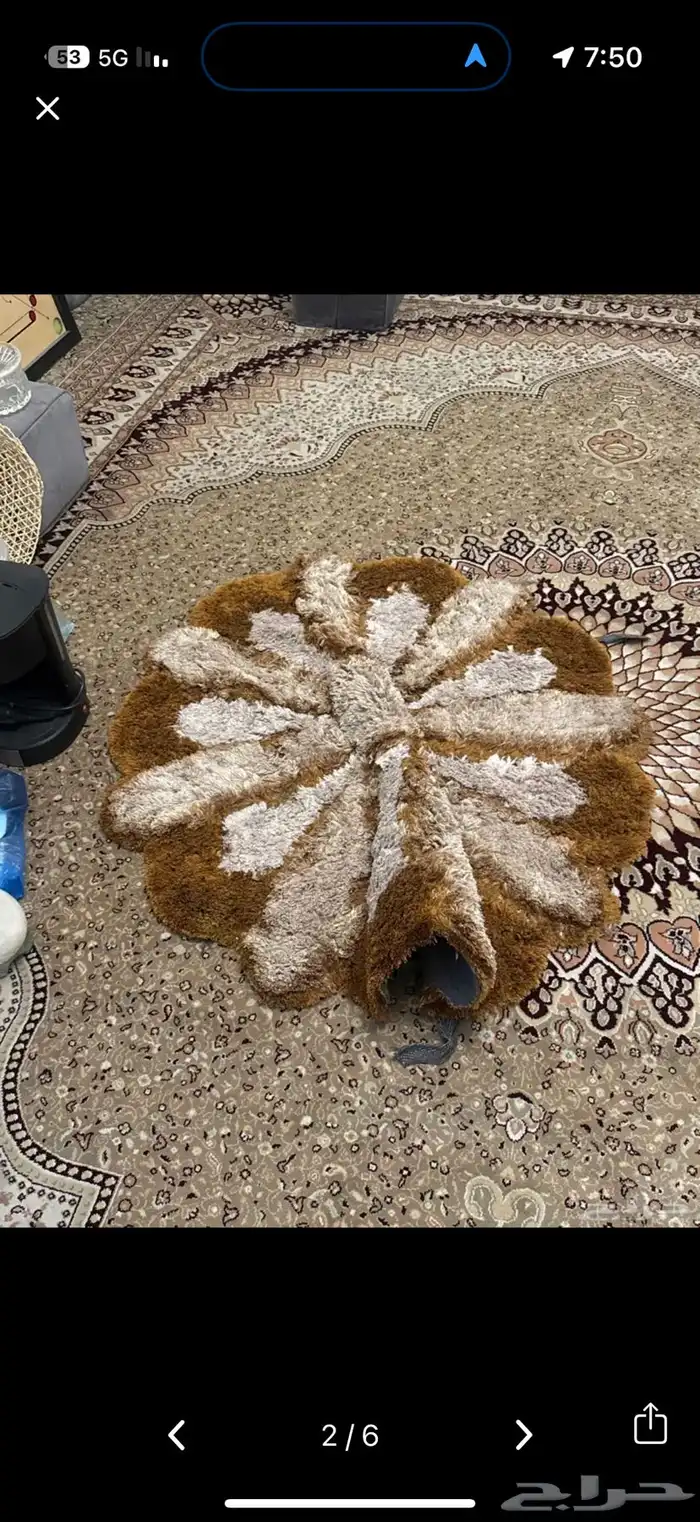 مواعين وفرن كهربائي وحق سمن   مع مخاد مقلط وفرشه صغيره 4