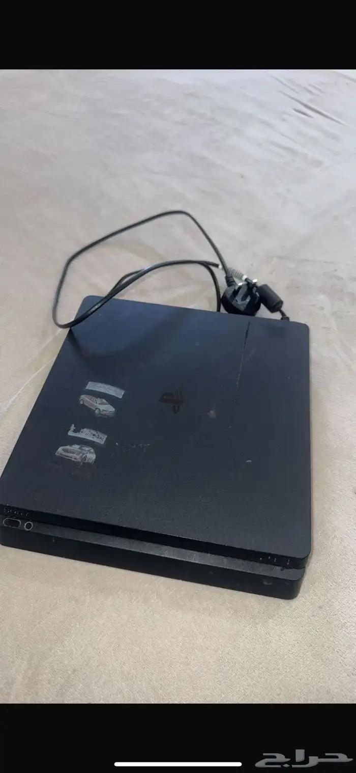 سوني 4 شرط سليمه ولاترفع حراره مع يده وكامل اسلاكها 0