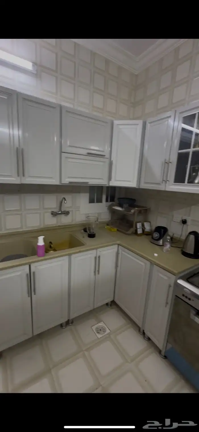 مكيف وثلاجه ومطبخ للبيع حي الراشدية 1 5