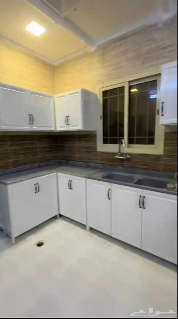 فله مع شقتين للبيع 3