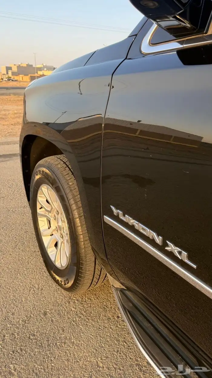 يوكن GMC 2016 طويل أسود SLT 27