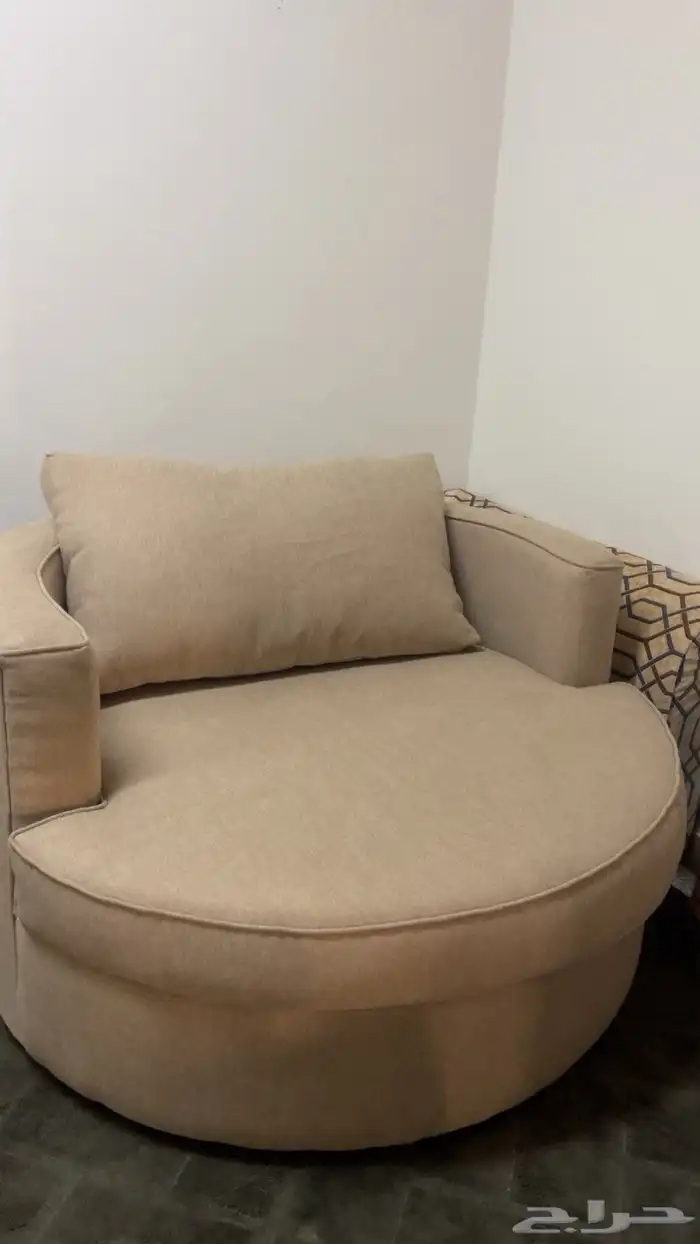 كرسي على شكل كنبه كبيره 3