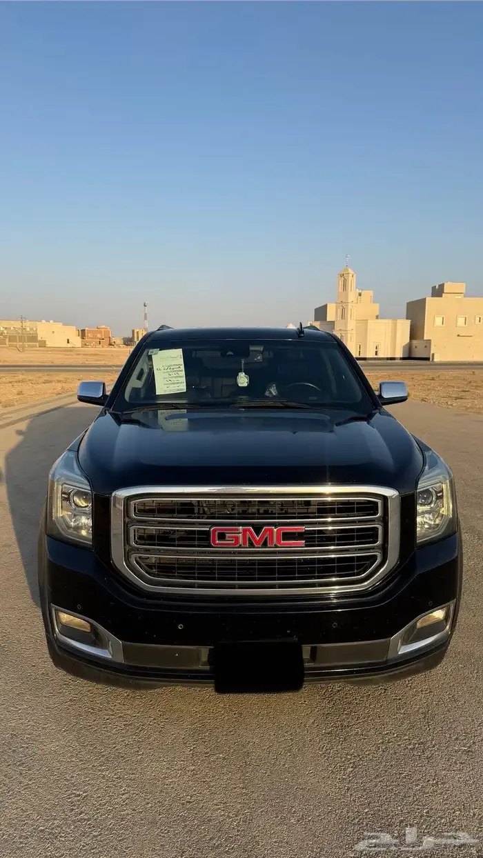 يوكن GMC 2016 طويل أسود SLT 17