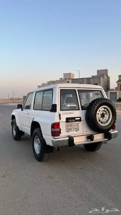 نيسان باترول1990 ربع index