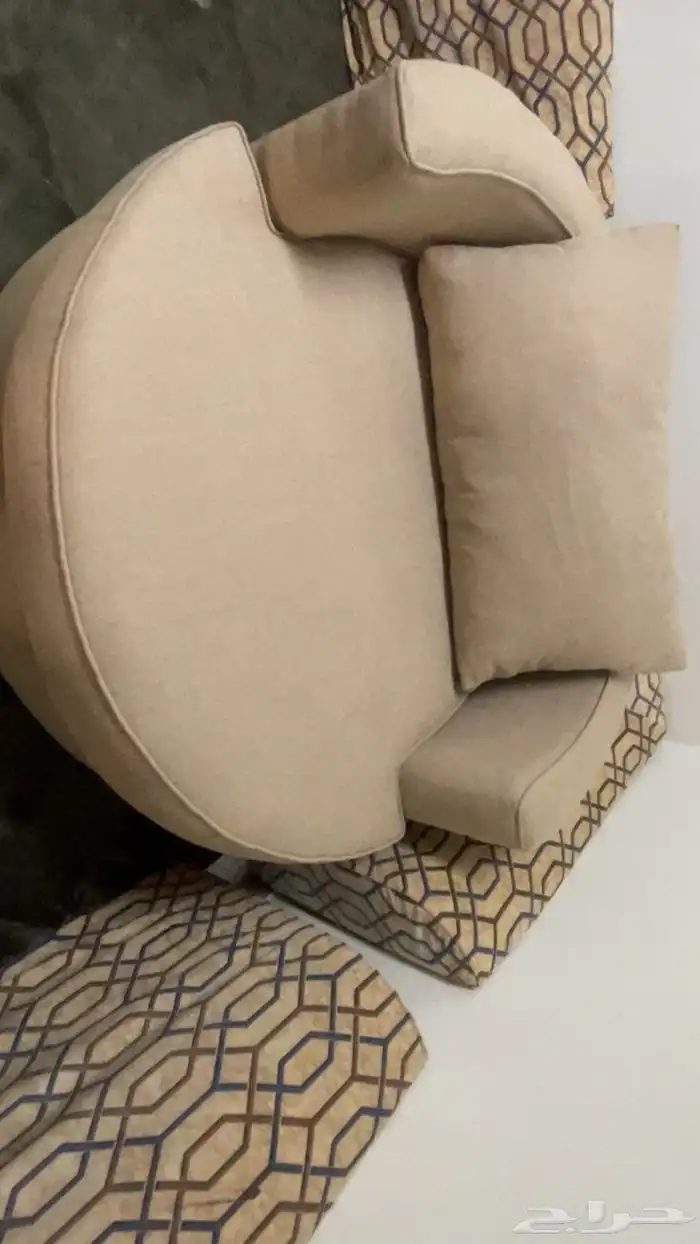 كرسي على شكل كنبه كبيره 4