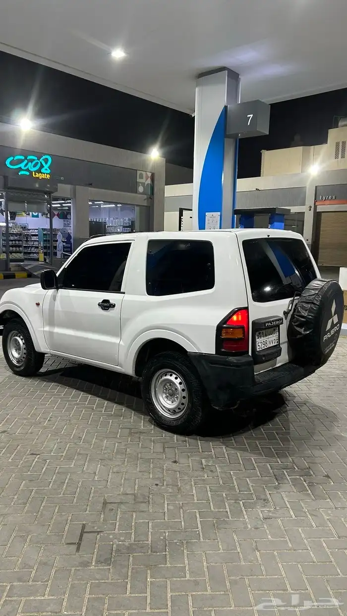 باجيرو 2005 ربع مكينة كبيرة (3.8) 8