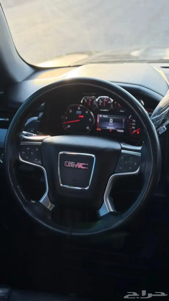 يوكن GMC 2016 طويل أسود SLT 41