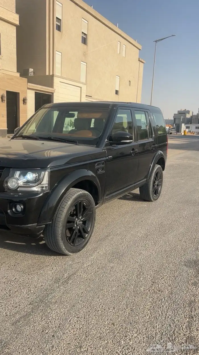 لاند روفر ديسكفري موديل 2015 1