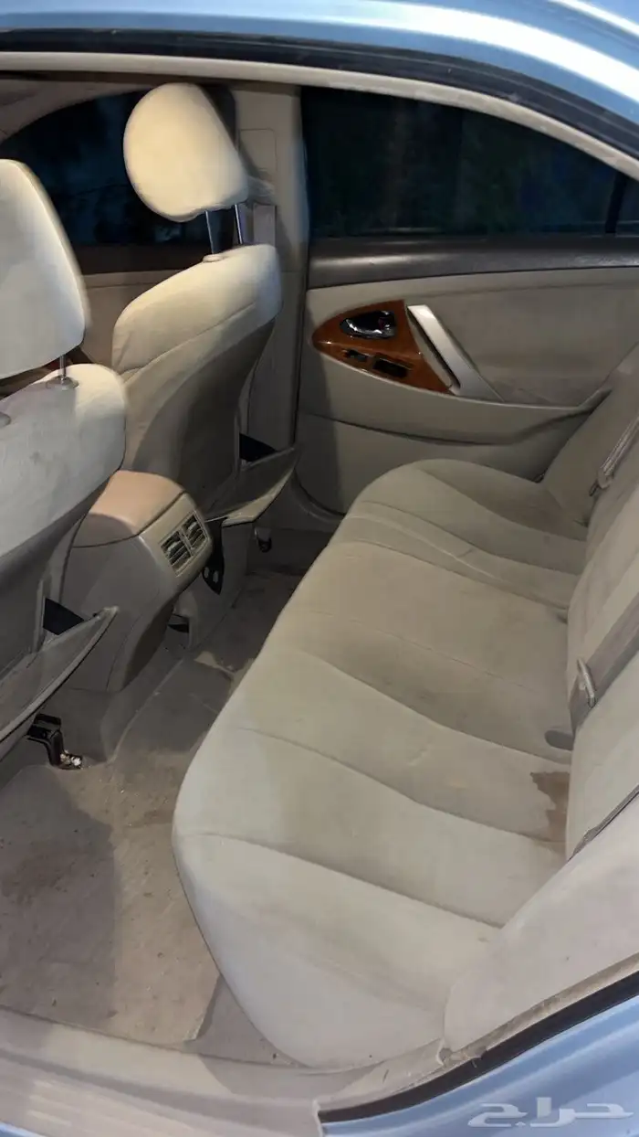 كامري 2010 اللون بحري 6