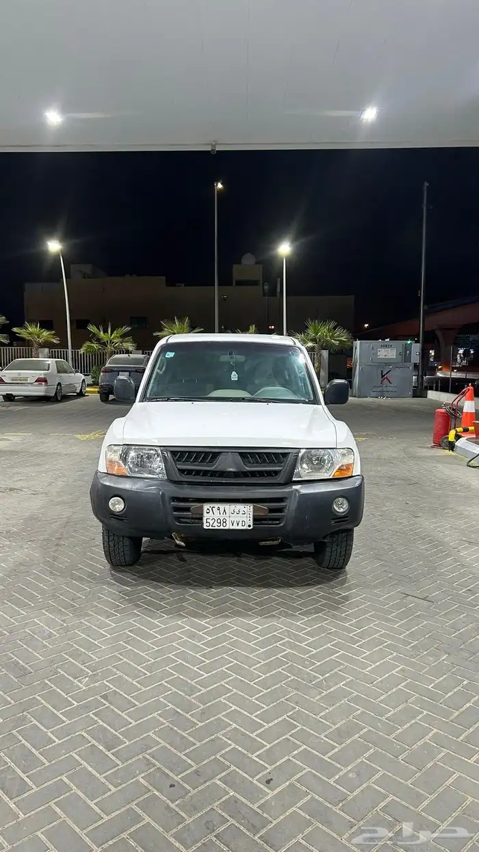 باجيرو 2005 ربع مكينة كبيرة (3.8) 10