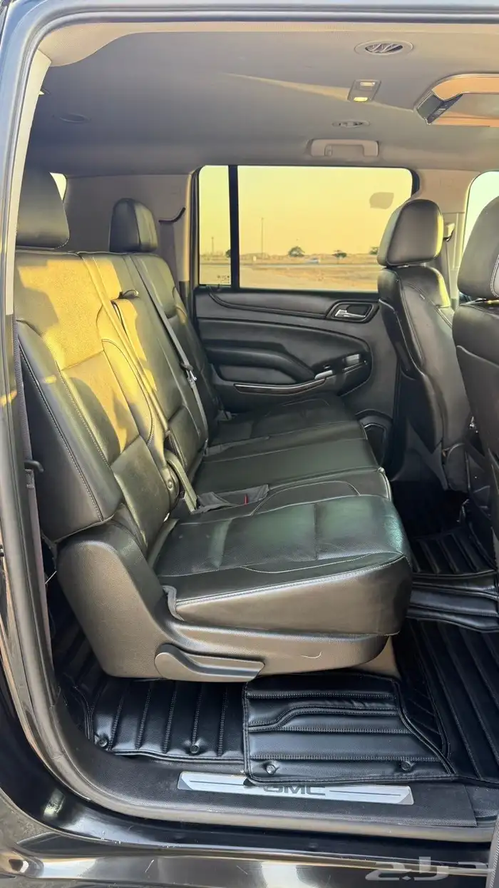 يوكن GMC 2016 طويل أسود SLT 32