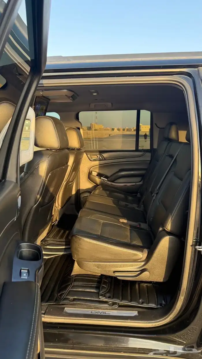 يوكن GMC 2016 طويل أسود SLT 54