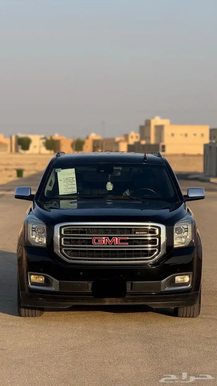 يوكن GMC 2016 طويل أسود SLT 19