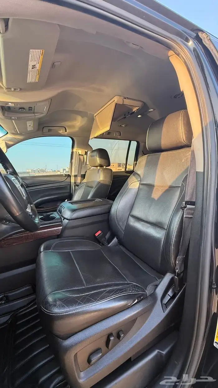 يوكن GMC 2016 طويل أسود SLT 46