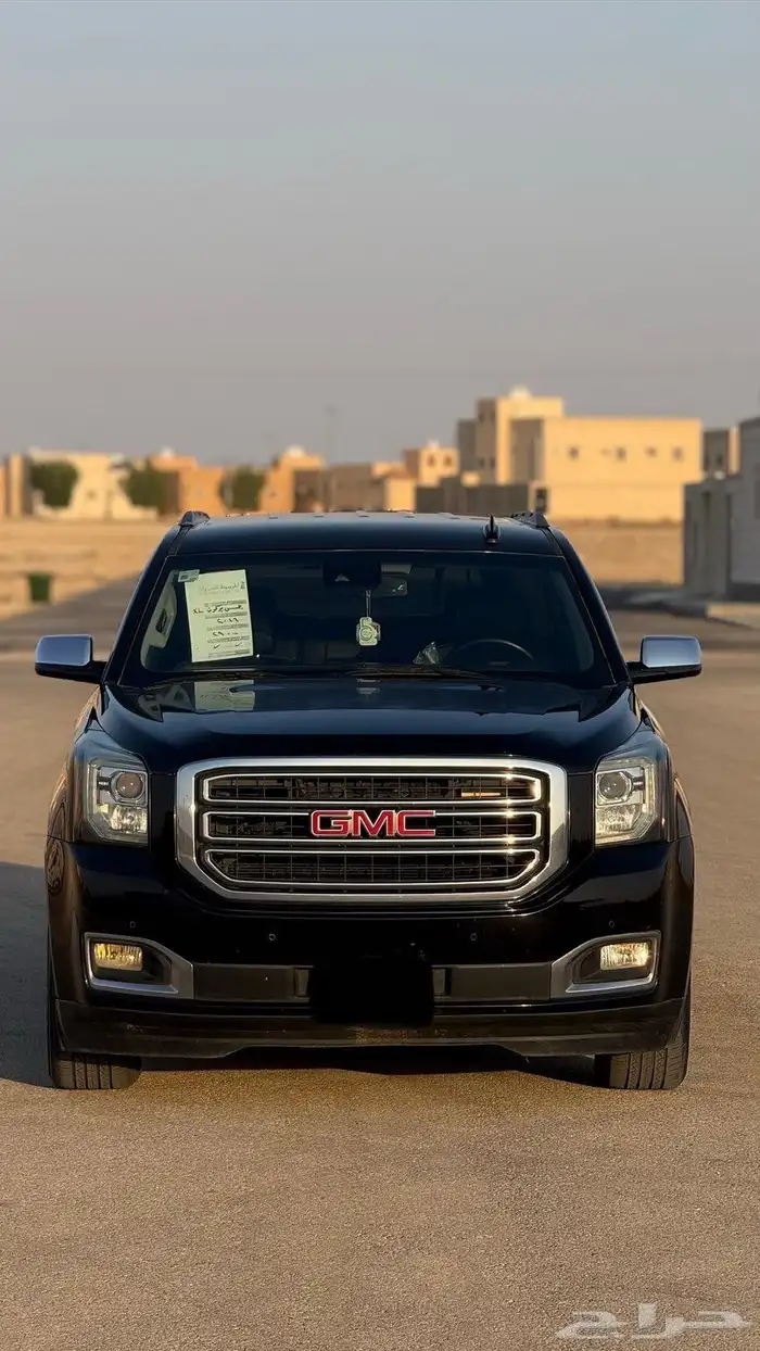 يوكن GMC 2016 طويل أسود SLT 2