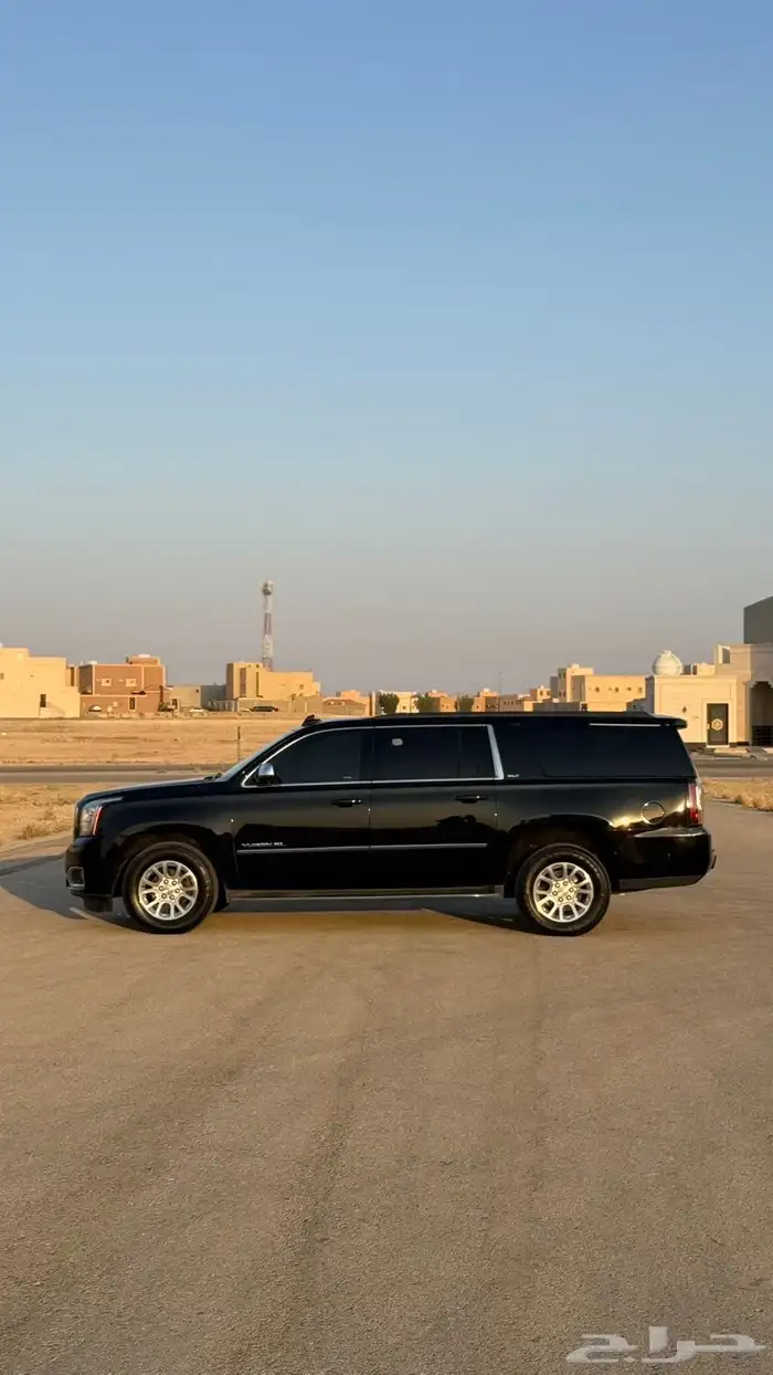 يوكن GMC 2016 طويل أسود SLT 10