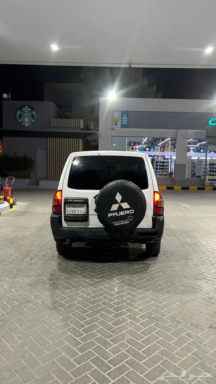 باجيرو 2005 ربع مكينة كبيرة (3.8) 5