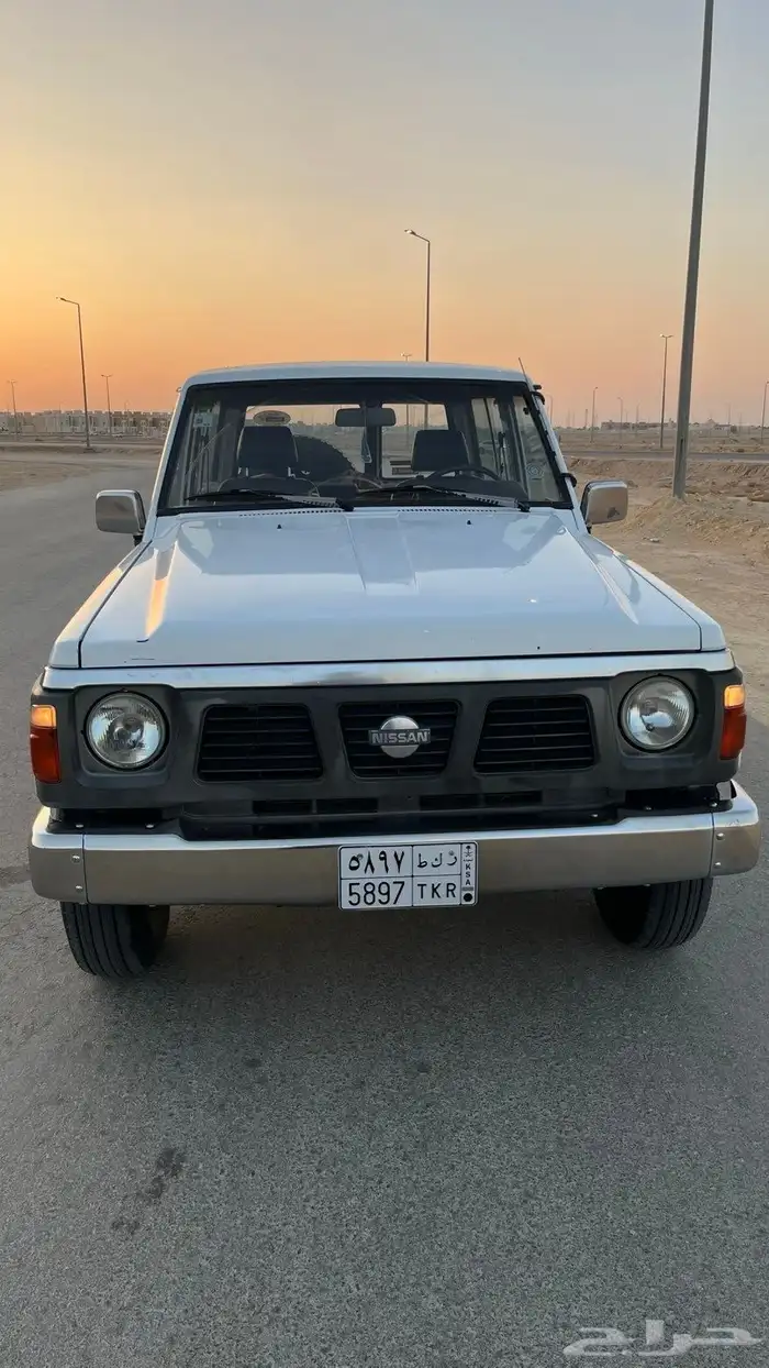 نيسان باترول1990 ربع 4