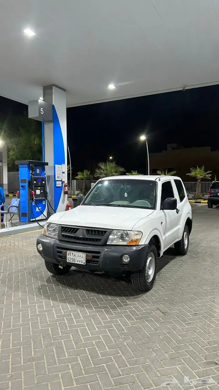 باجيرو 2005 ربع مكينة كبيرة (3.8) 7