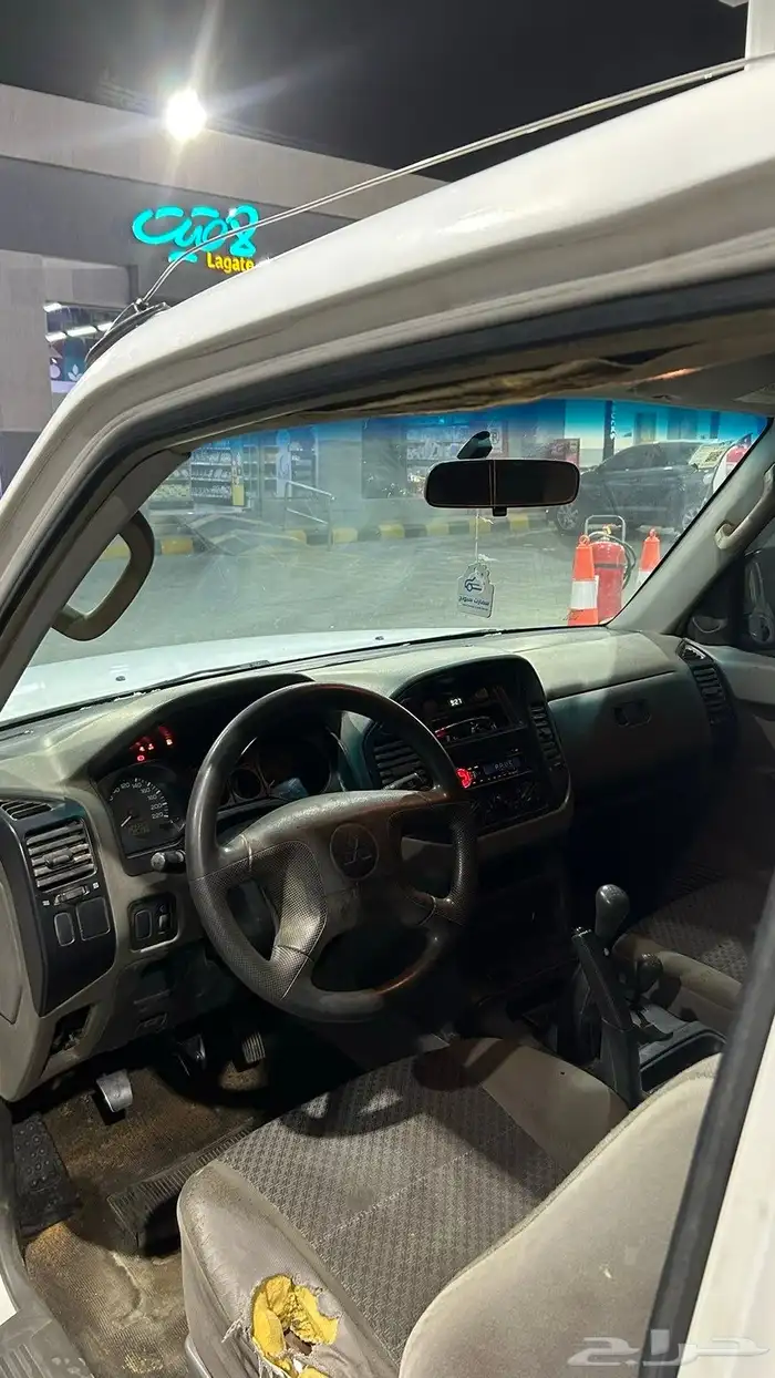 باجيرو 2005 ربع مكينة كبيرة (3.8) 12