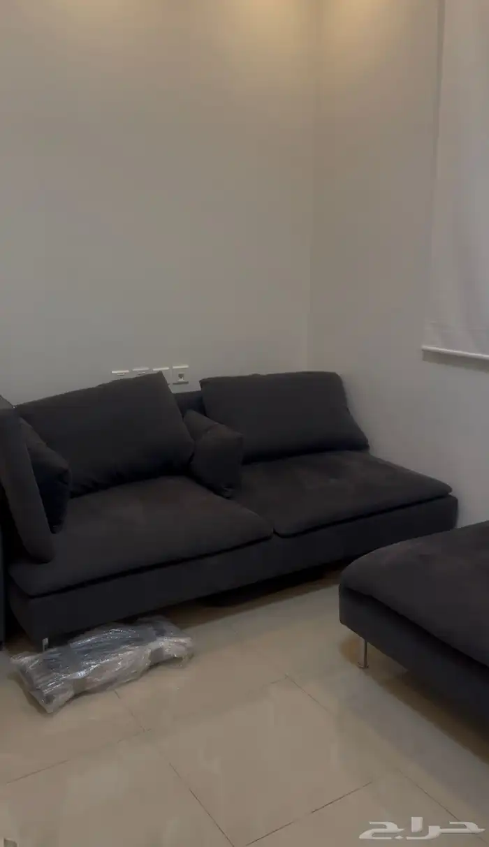 طقم كنب ايكيا فاخر استعمال خفيف 1