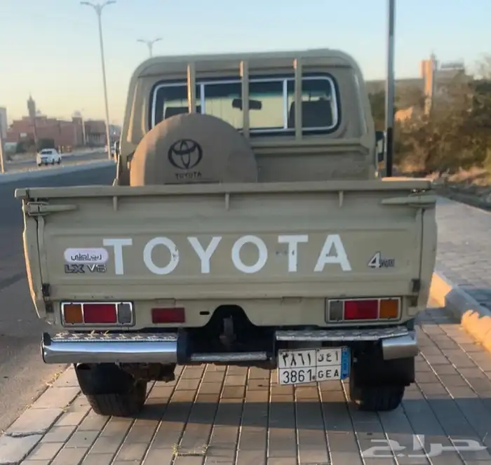 شاص 2010 رفرف نظيف جدا 3