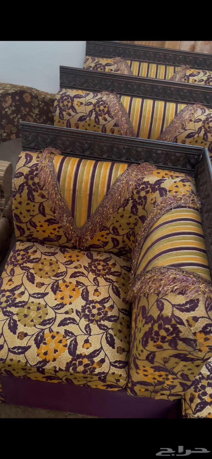 للبيع كنب نظيف جدا  مكة 5