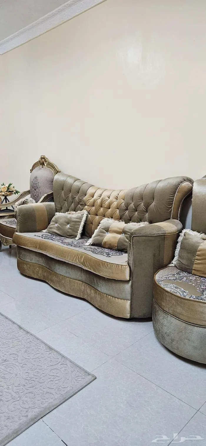 كنب مجلس للبيع 0