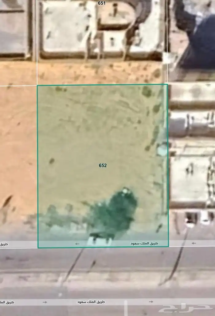 قطعتين تجارية بحي المنتزة بمساحة (1440) 9