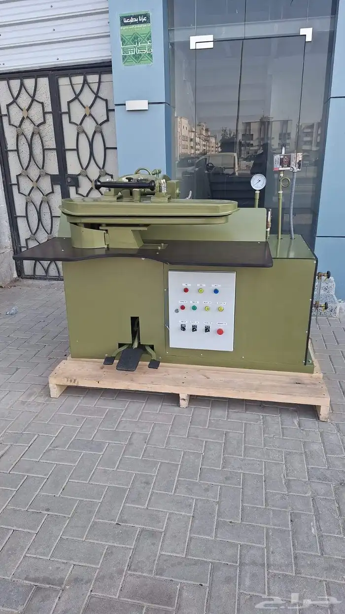 غلايات كهرباء ايطالية غسالات ونشافات و رولات كوي الشراشف 7