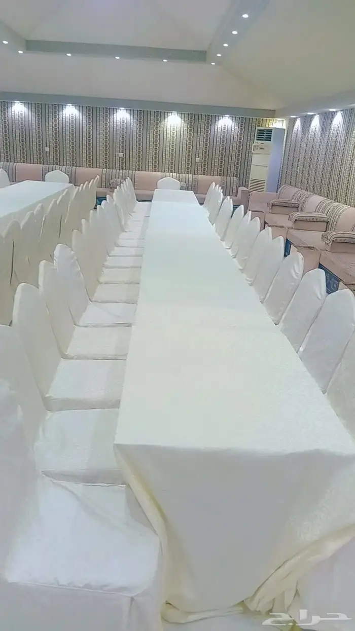 طاولات قزاز مع التنسيق طاولات طعام العشاء طاولات بوفي 9