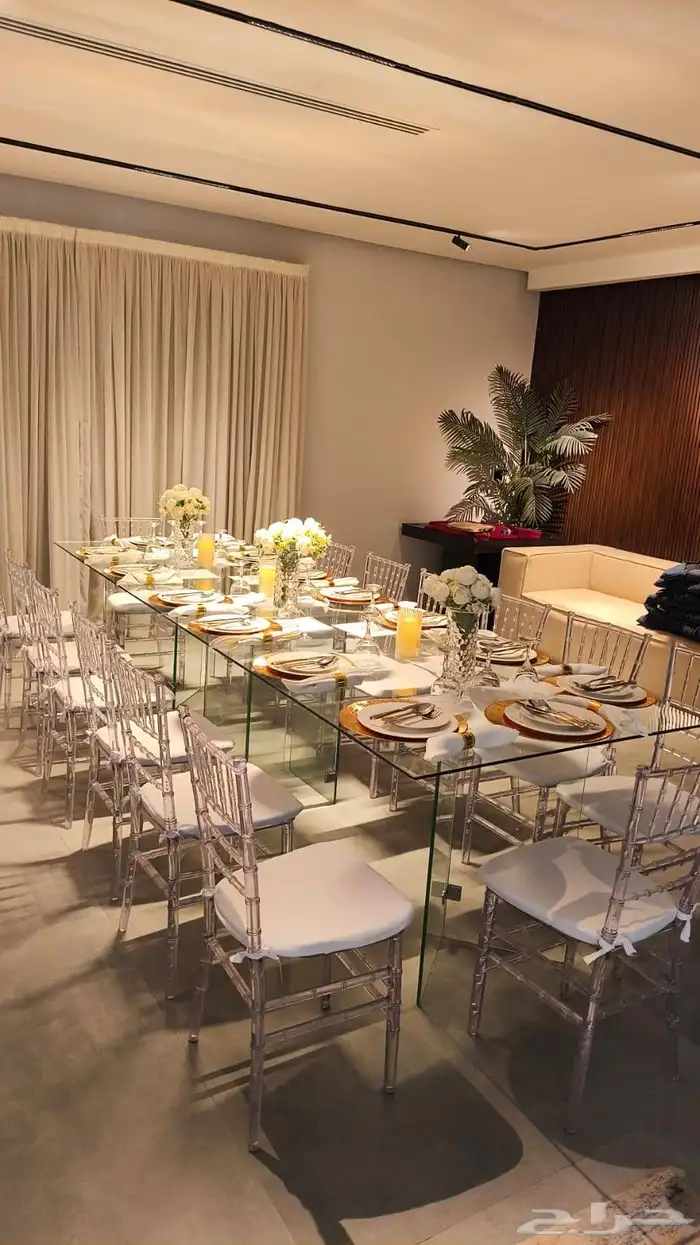 طاولات قزاز مع التنسيق طاولات طعام العشاء طاولات بوفي 1