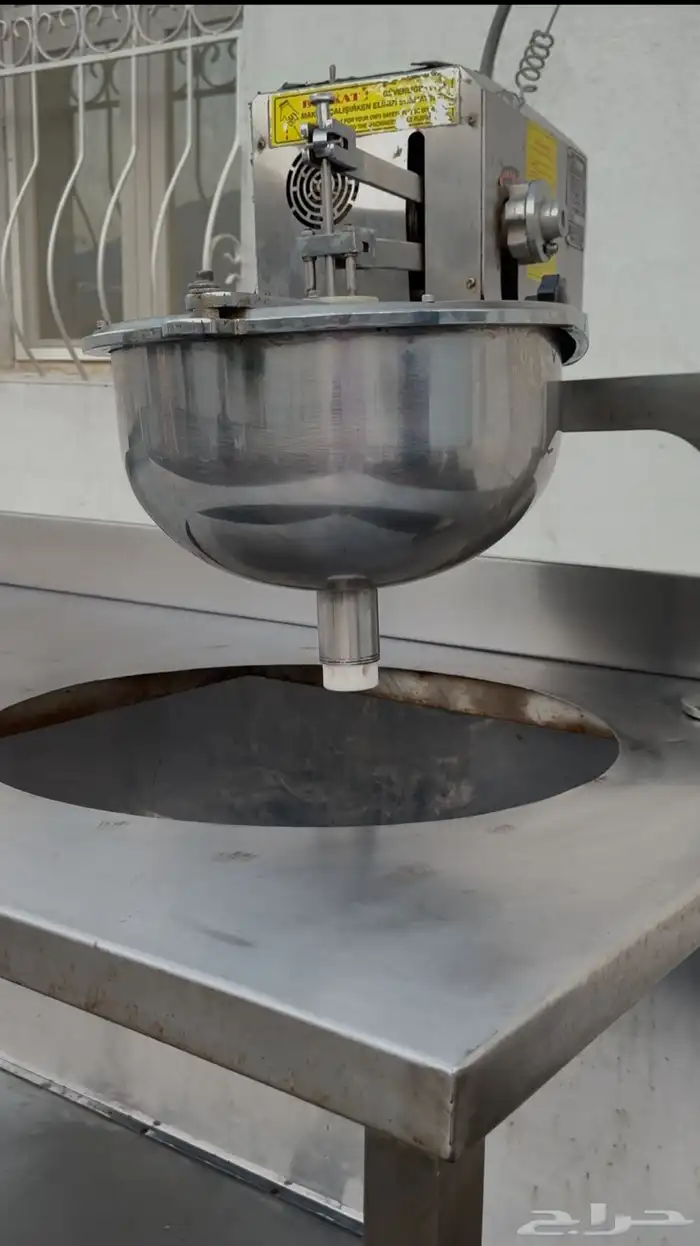 مكينة صناعة لقيمات 1