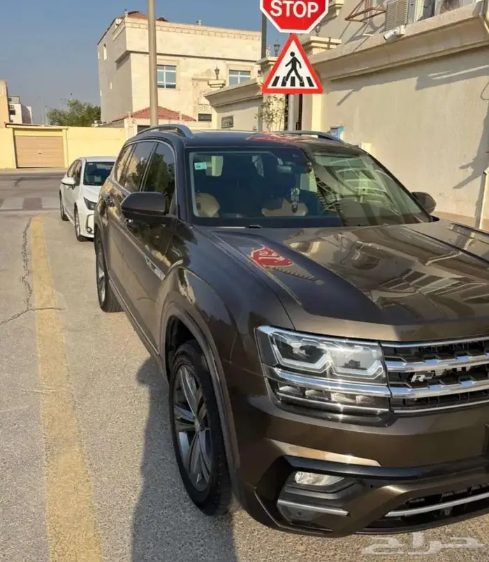 فولكس واجن تيرامونت 2019 بودي وكالة R Line 5