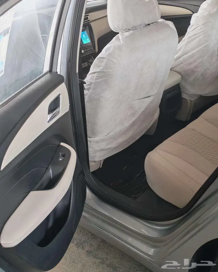 ام جي 5 كمفورت موديل 2025 11