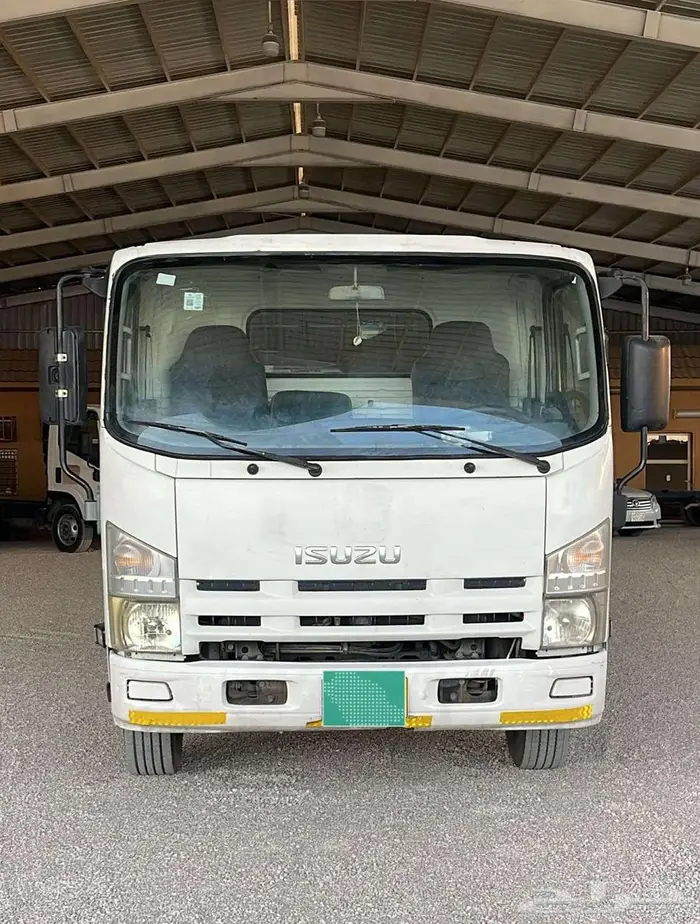 ايسوزو دينا شاص 5 متر قير عادي 2012 0