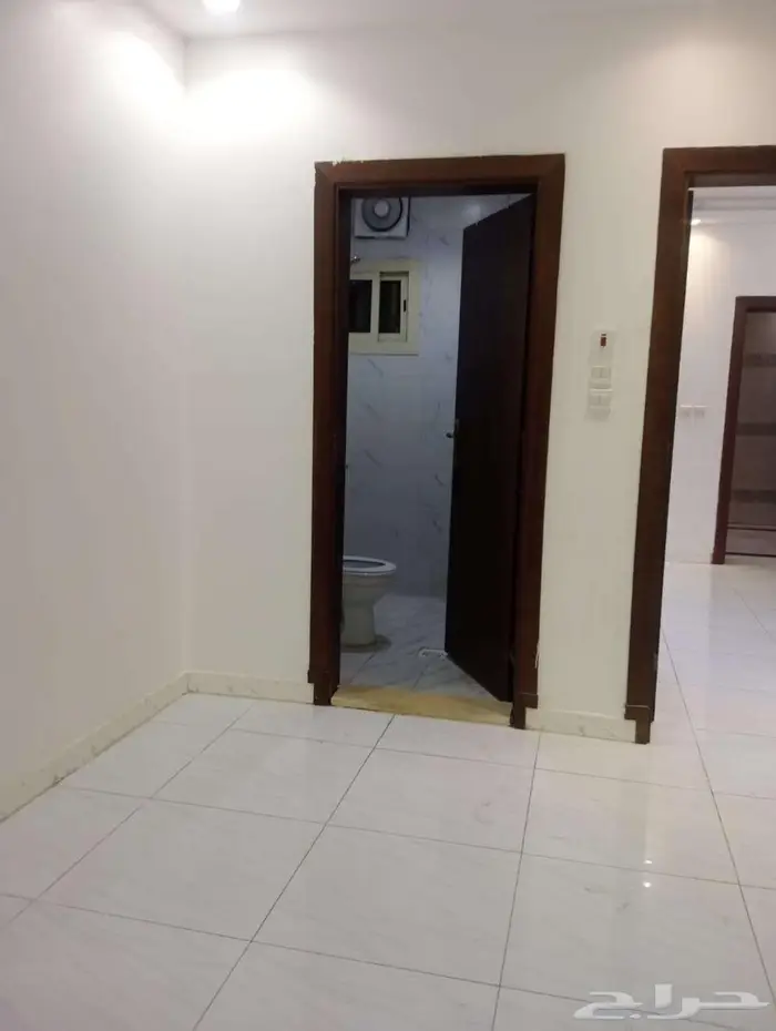 شقه للايجار جده 1700 16