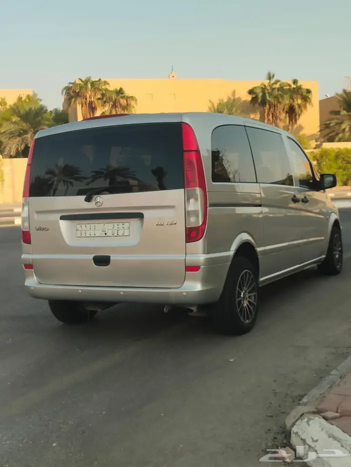 للبيع مرسيدس فيتو 2015 ديزل المالك الاول 8