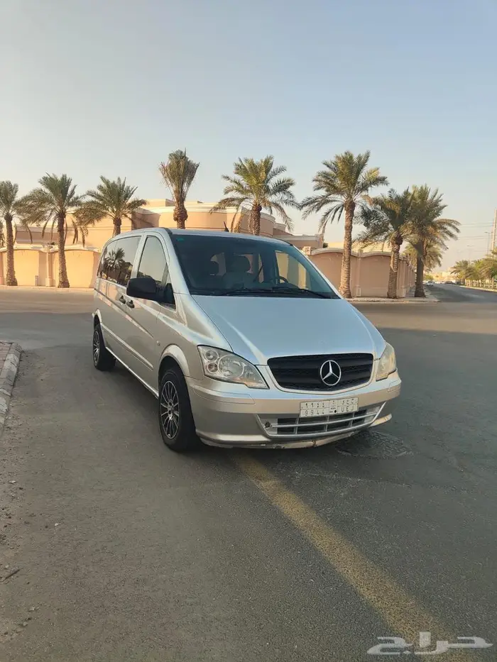 للبيع مرسيدس فيتو 2015 ديزل المالك الاول 4
